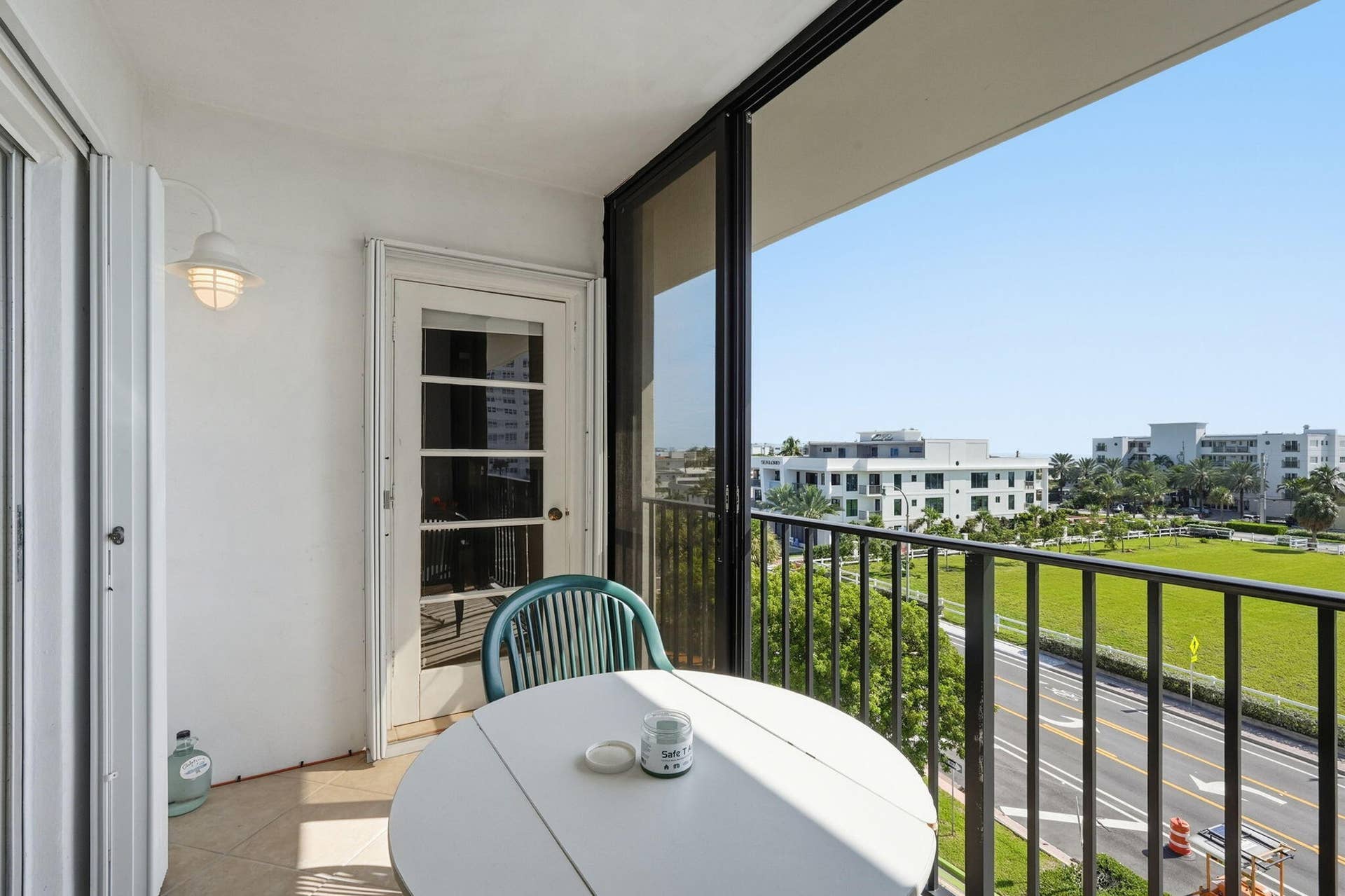 25-web-or-mls-4117_Bougainvilla_Dr_Apt_5