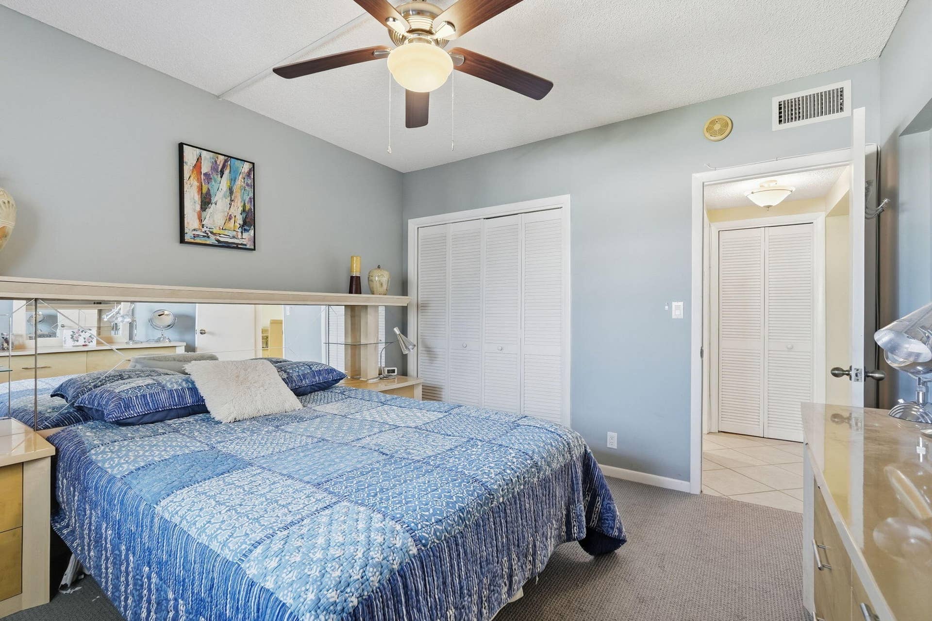 9-web-or-mls-4117_Bougainvilla_Dr_Apt_50