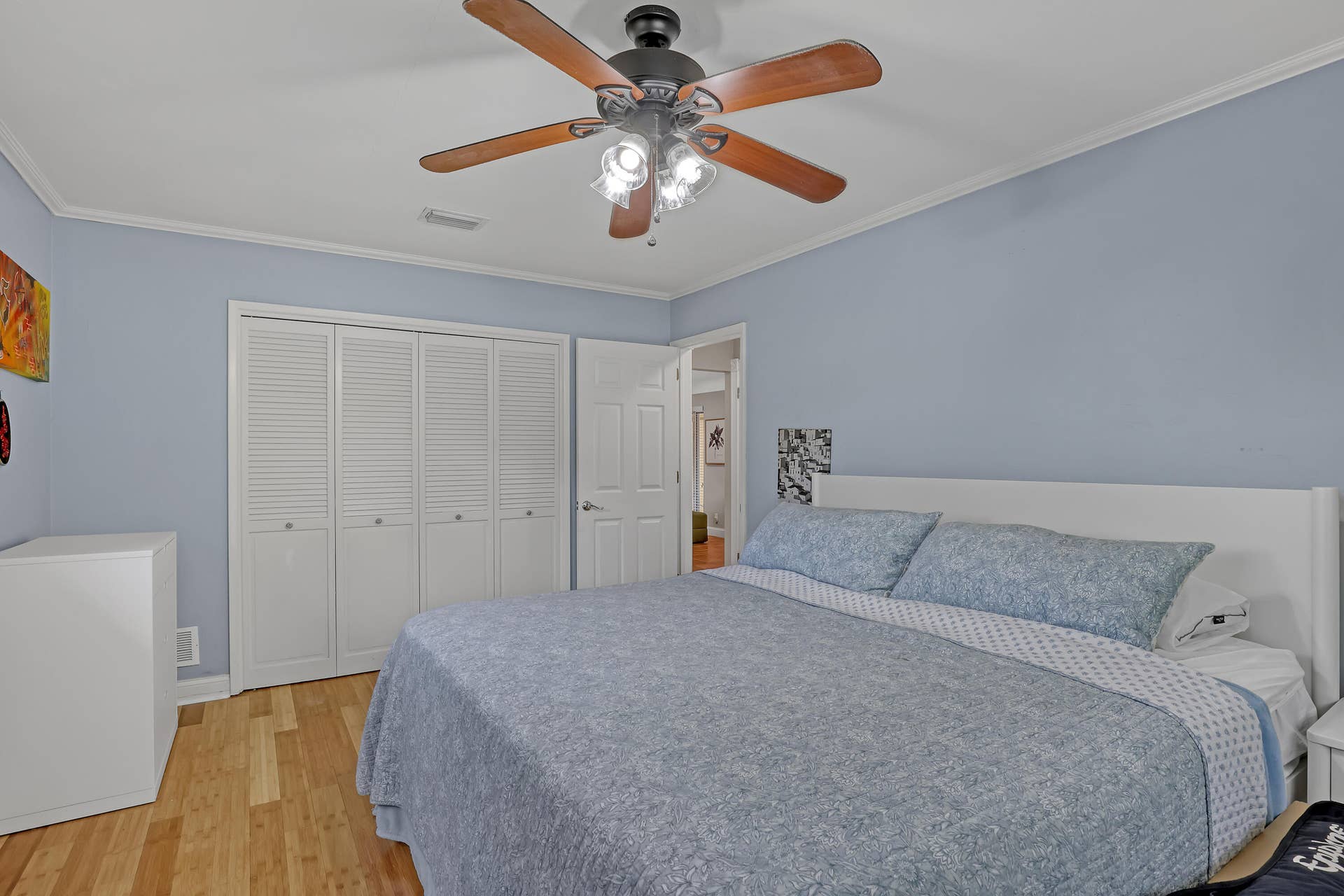 2100 NE 30th (27)