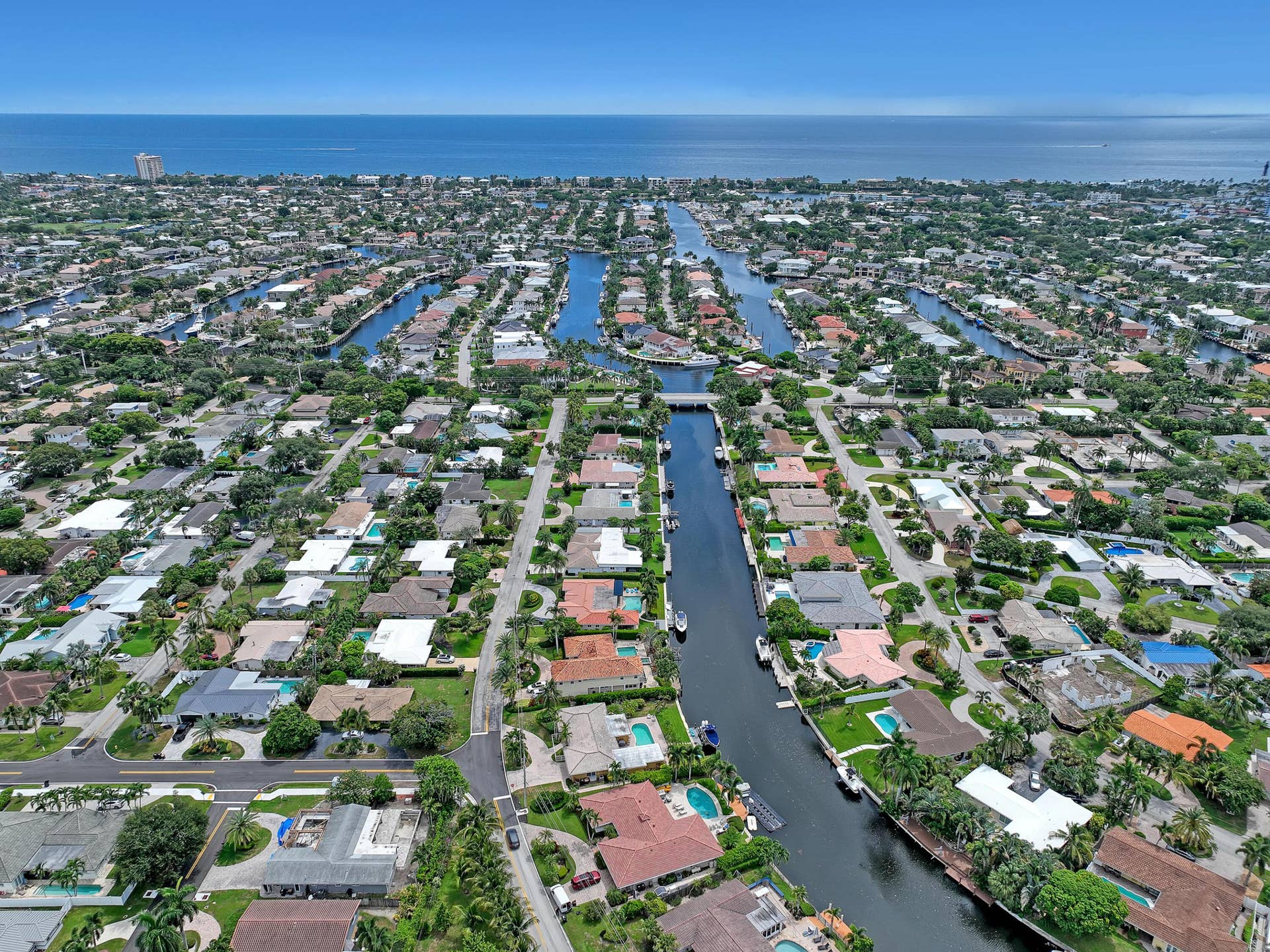 2100 NE 30th (44)