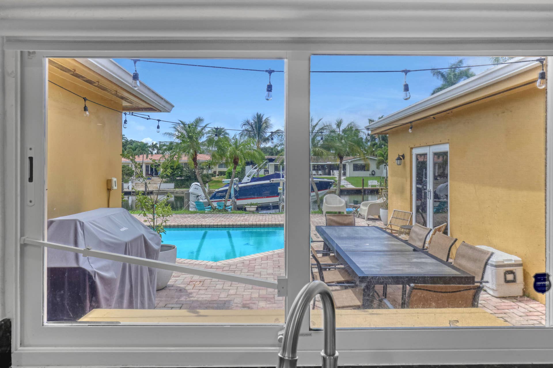 2100 NE 30th (18)