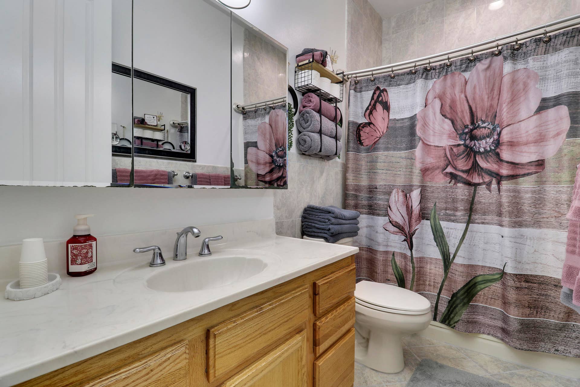 20231 SW 49TH Court, Southwest Ranches, FL 33332 2nd bathroom