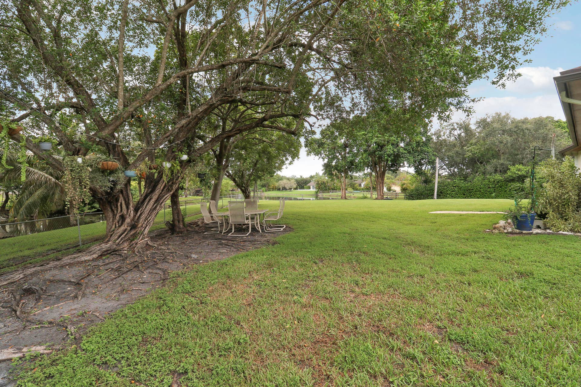 20231 SW 49TH Court, Southwest Ranches, FL 33332 House 1-9