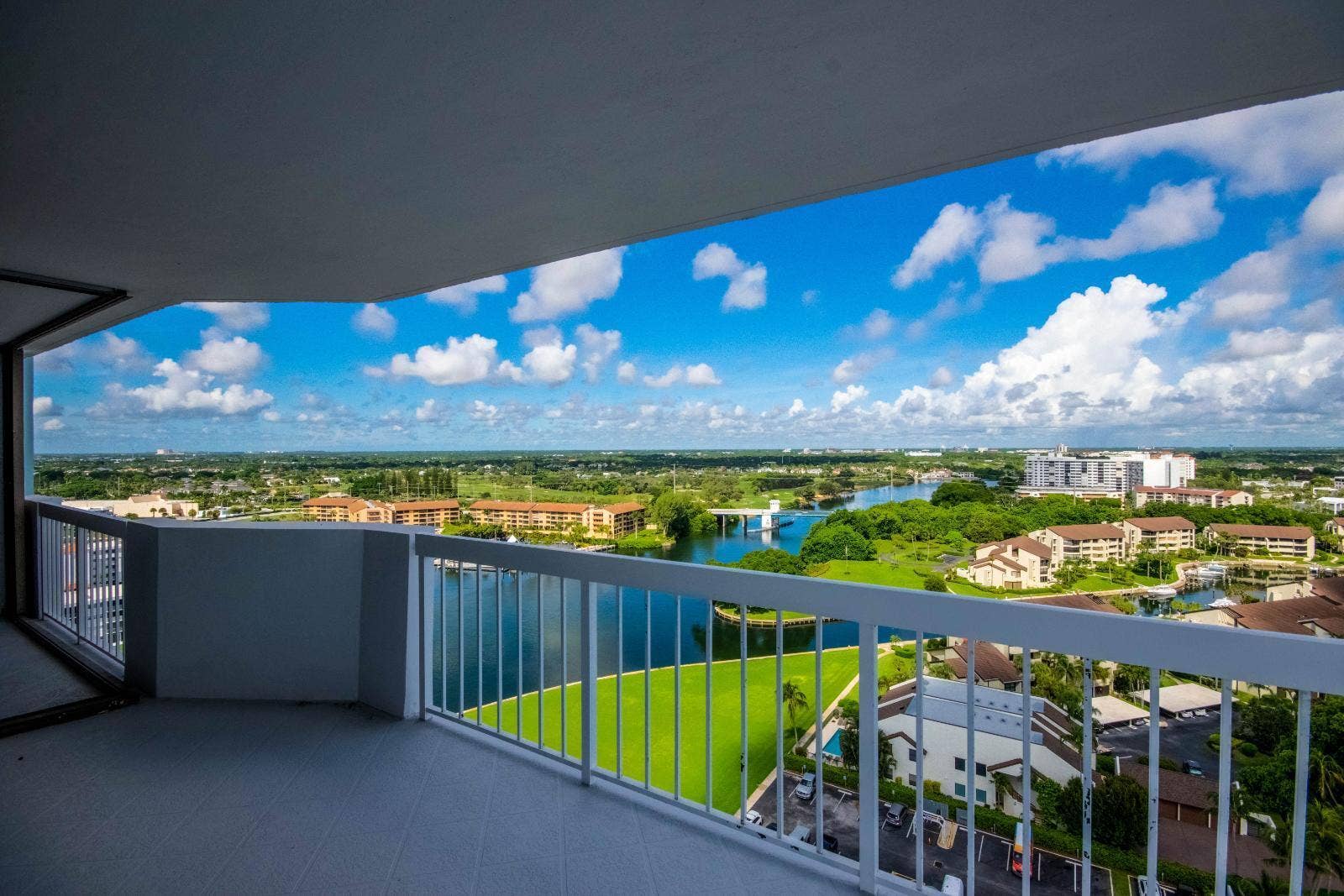 123 Lakeshore Drive, #1945, North Palm Beach, FL 33408 DSC_0532-HDR