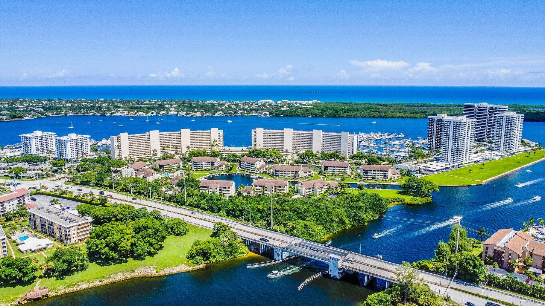 123 Lakeshore Drive, #1945, North Palm Beach, FL 33408 Old Port Cove