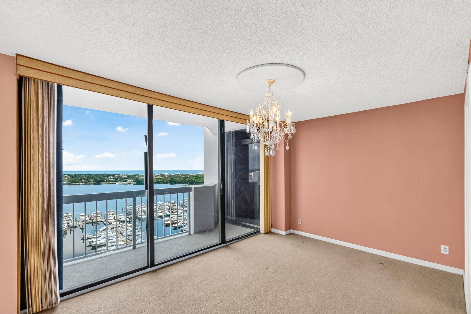 123 Lakeshore Drive, #1945, North Palm Beach, FL 33408 Dining Room