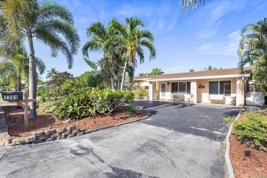 Property photo for 3241 NE 9TH Terrace, Pompano Beach, FL