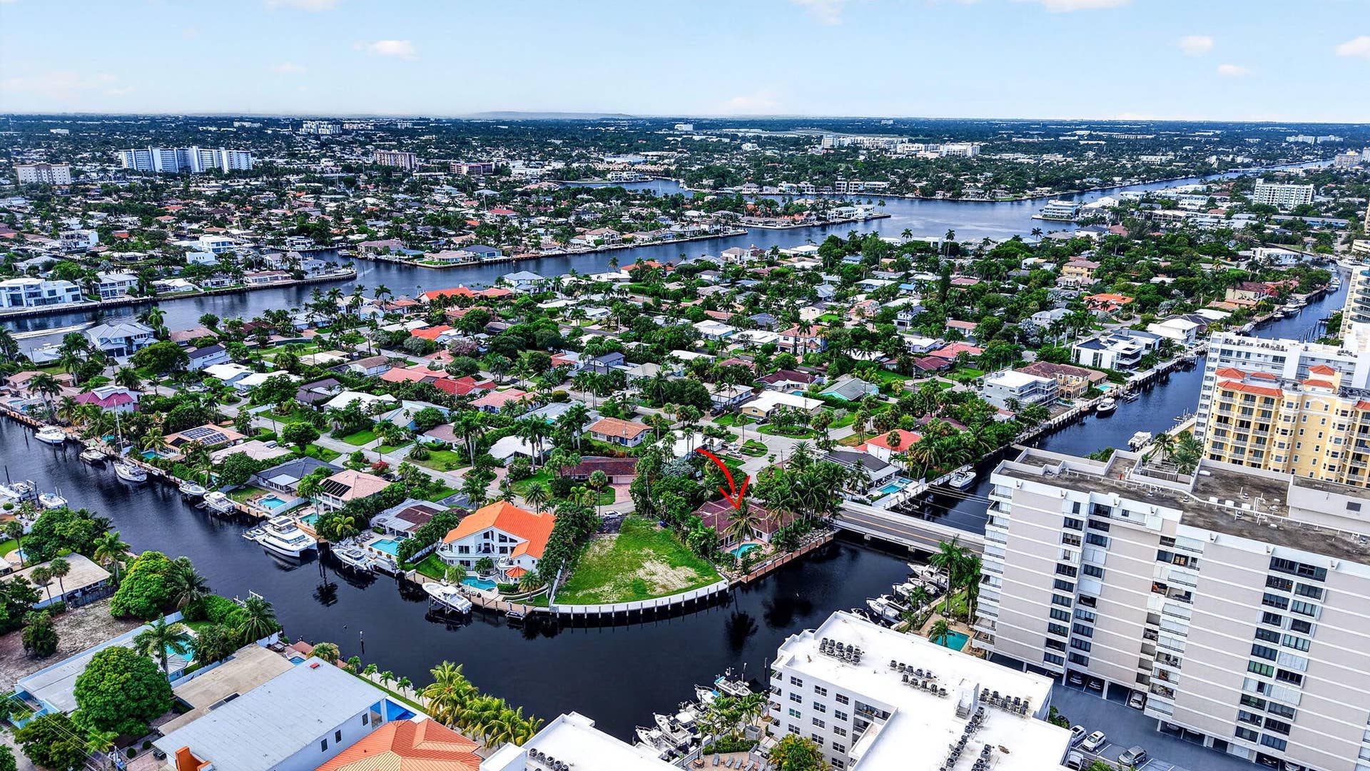 1920 E Terra Mar Drive, Lauderdale By The Sea, FL 33062 87-web-or-mls-DJI_20260902164852_0990_D