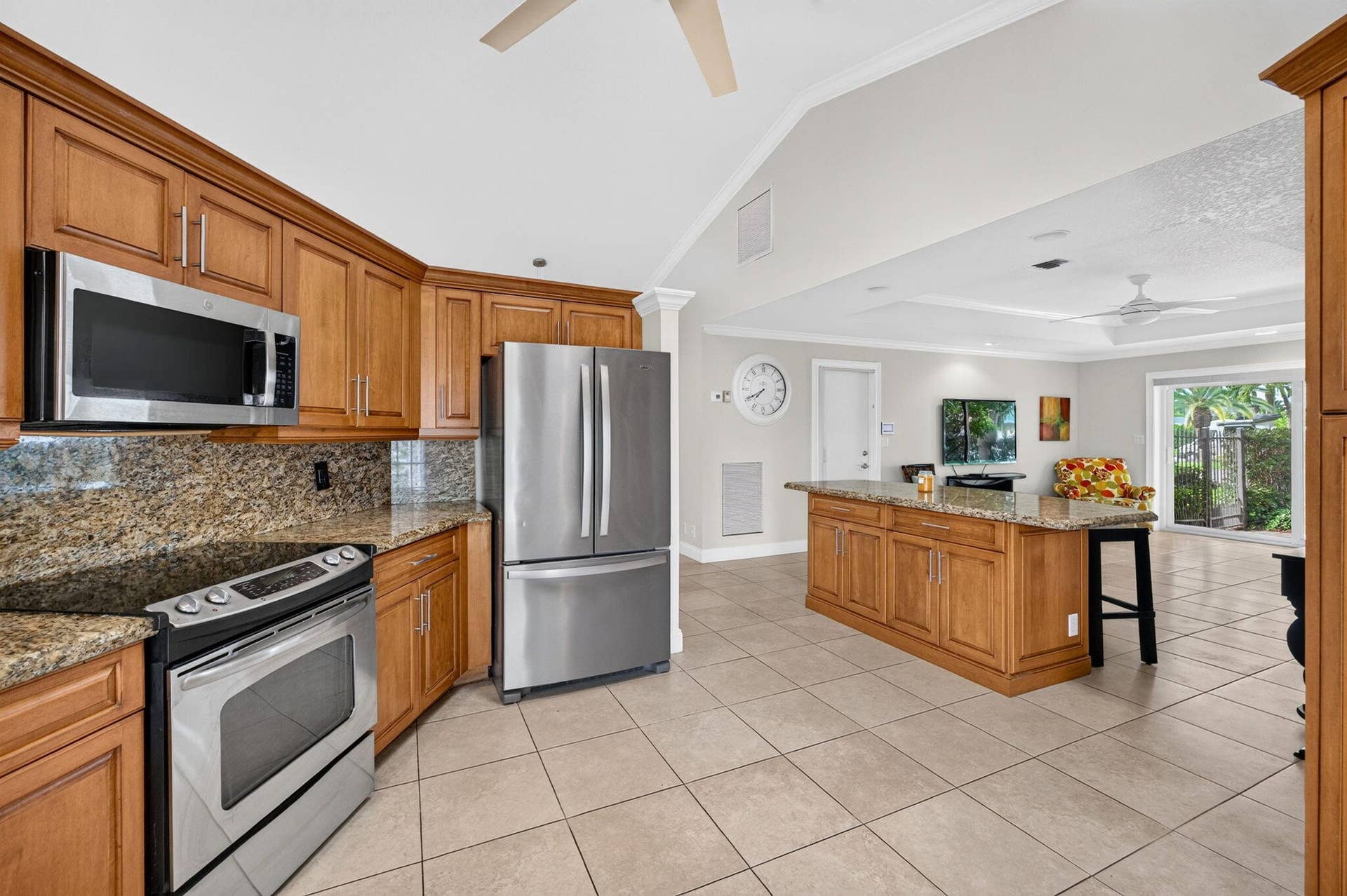 1920 E Terra Mar Drive, Lauderdale By The Sea, FL 33062 22-web-or-mls-699A8641