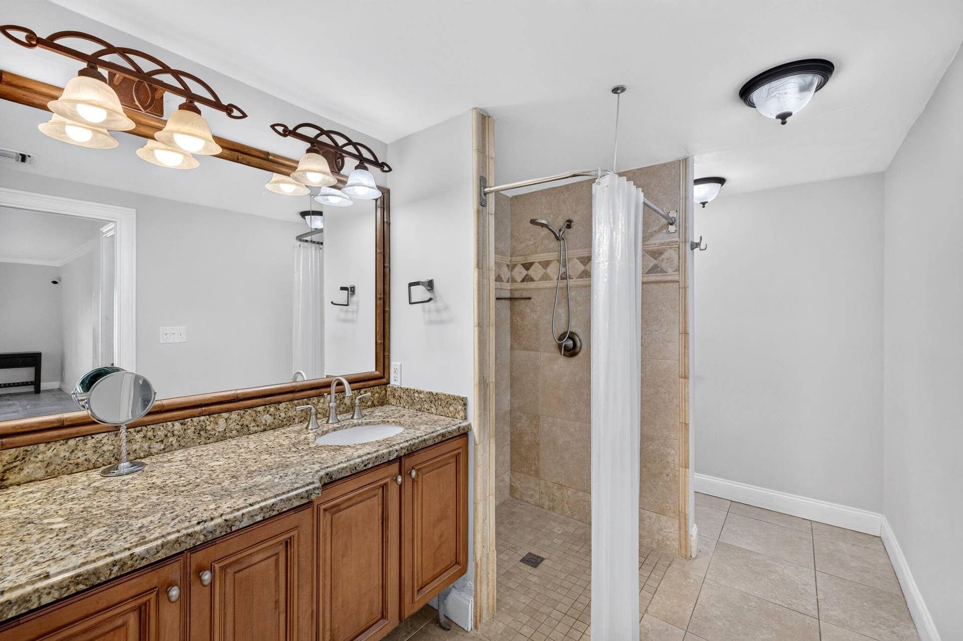 1920 E Terra Mar Drive, Lauderdale By The Sea, FL 33062 34-web-or-mls-699A8766