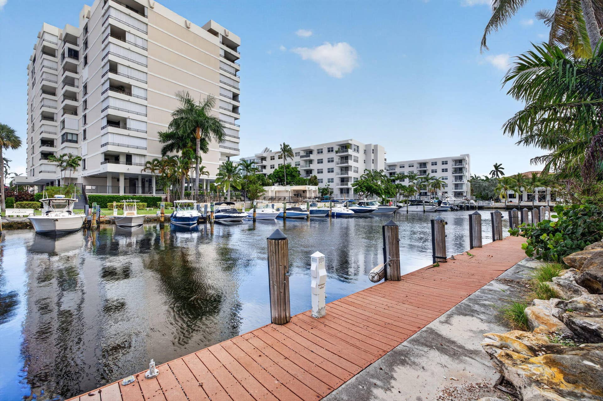 1920 E Terra Mar Drive, Lauderdale By The Sea, FL 33062 64-web-or-mls-699A9064