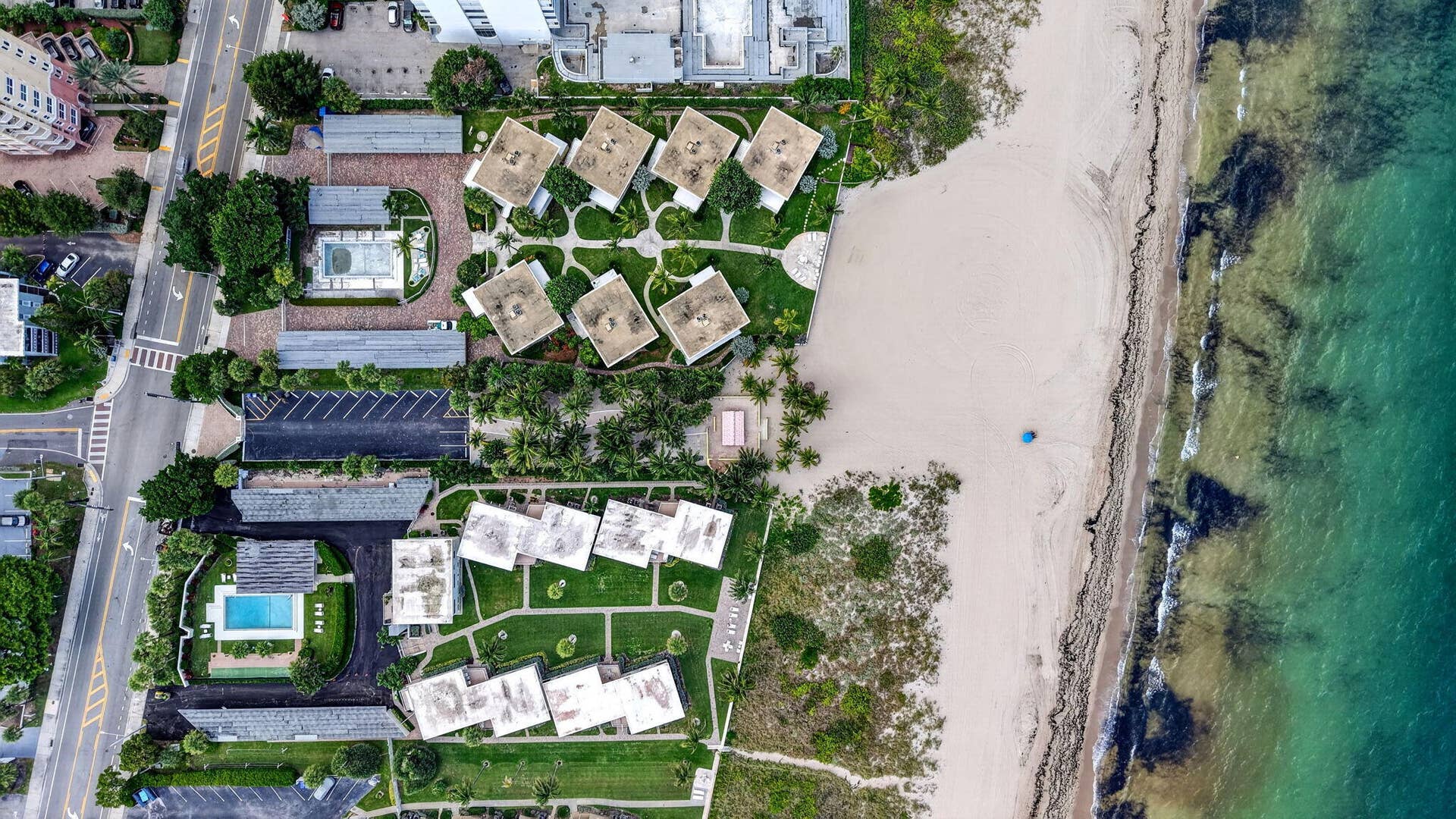 1920 E Terra Mar Drive, Lauderdale By The Sea, FL 33062 84-web-or-mls-DJI_20260902164807_0971_D