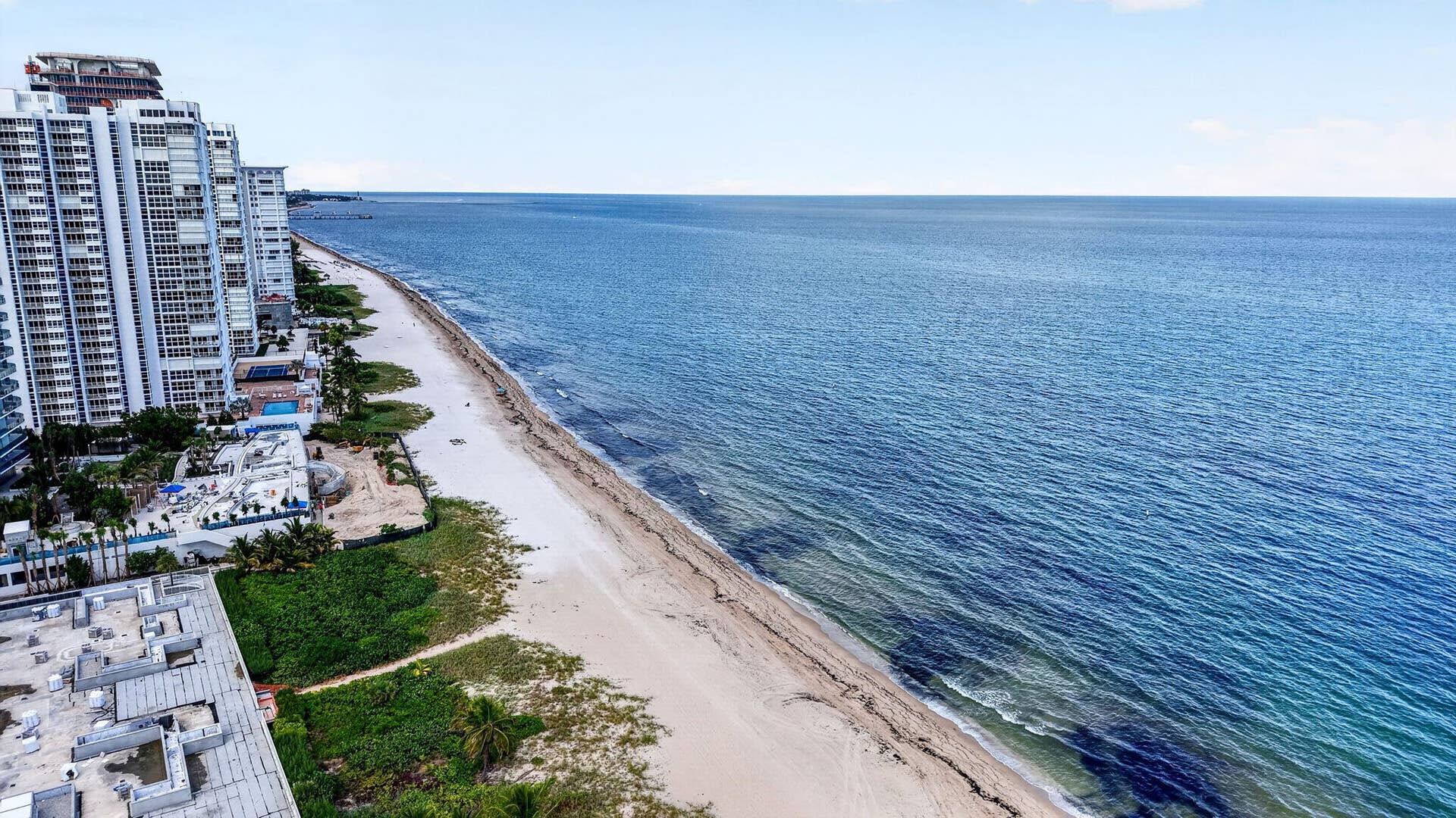 1920 E Terra Mar Drive, Lauderdale By The Sea, FL 33062 83-web-or-mls-DJI_20260902164746_0967_D
