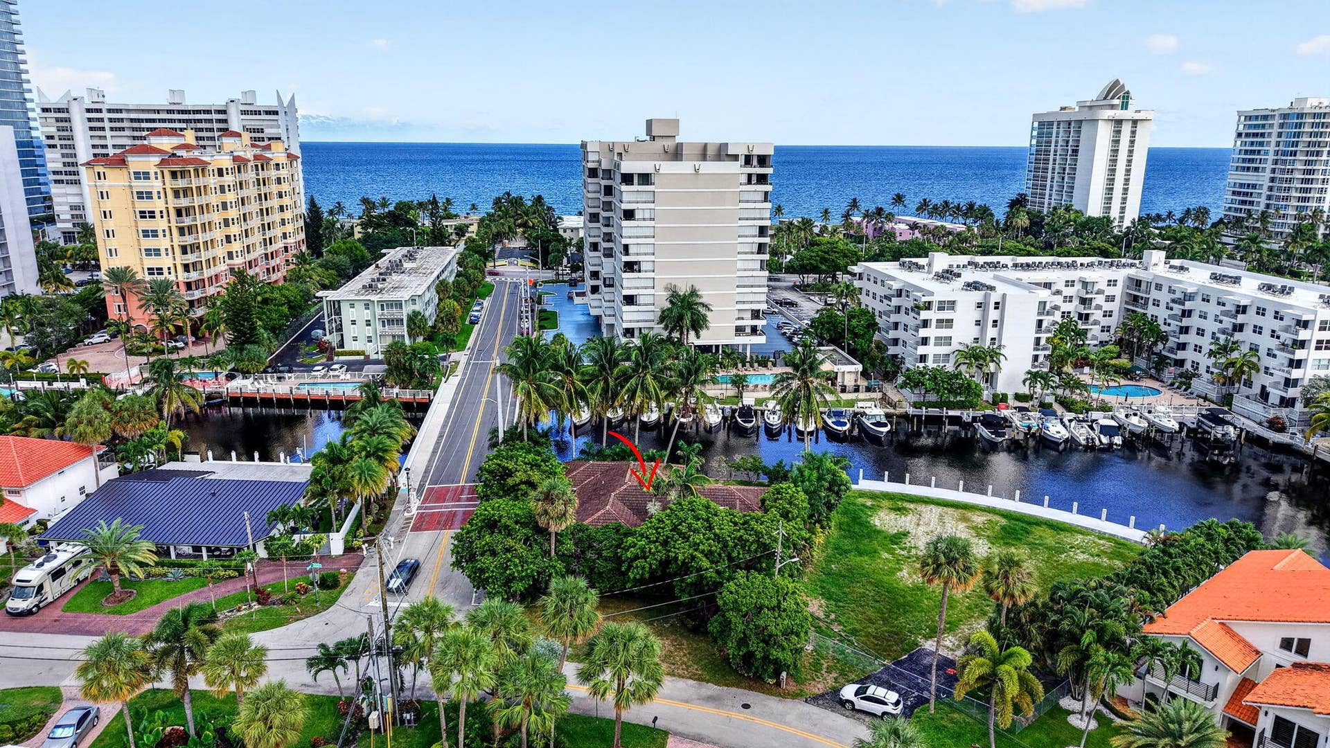 1920 E Terra Mar Drive, Lauderdale By The Sea, FL 33062 74-web-or-mls-DJI_20260902164544_0912_D