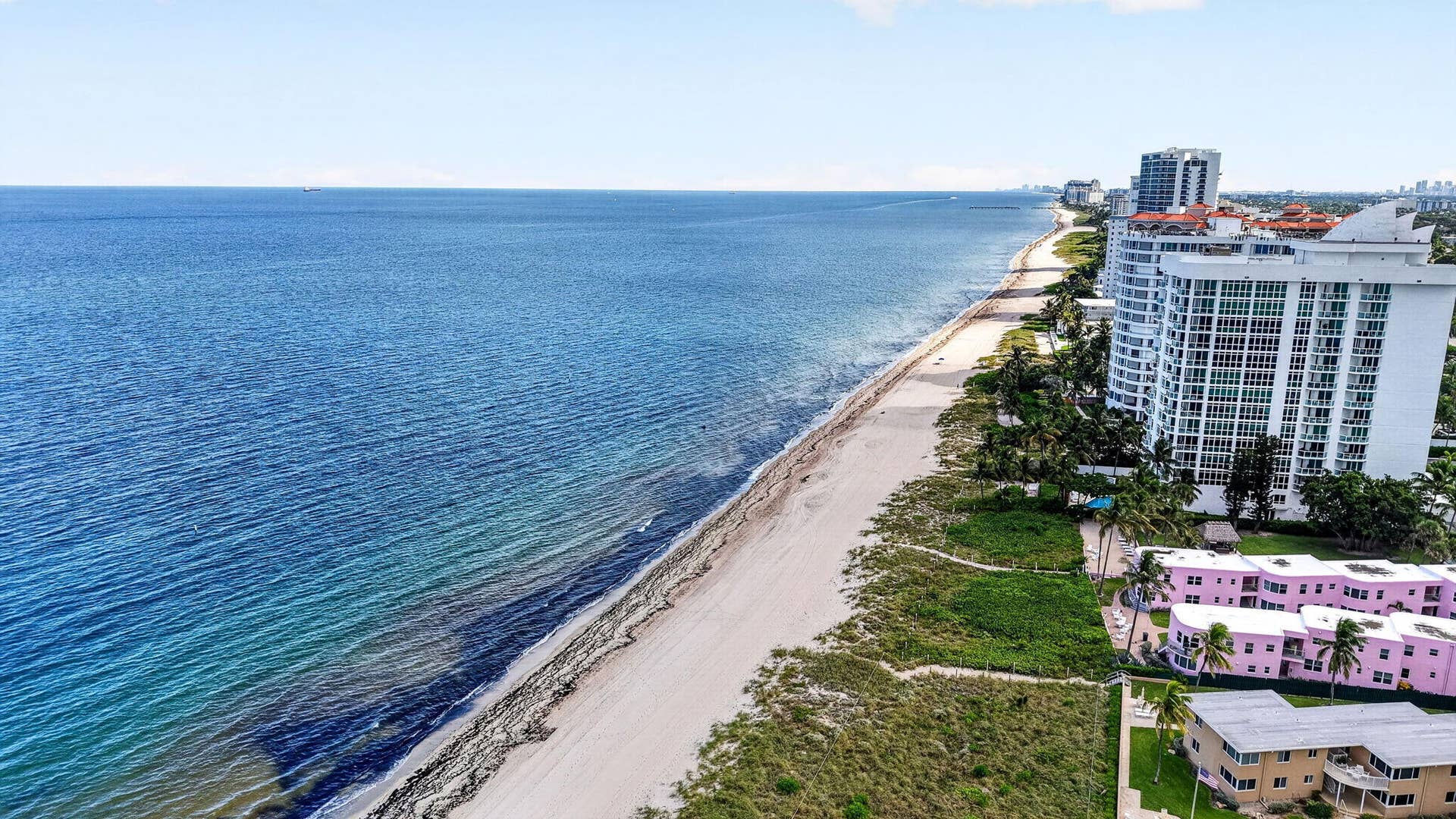 1920 E Terra Mar Drive, Lauderdale By The Sea, FL 33062 82-web-or-mls-DJI_20260902164742_0961_D