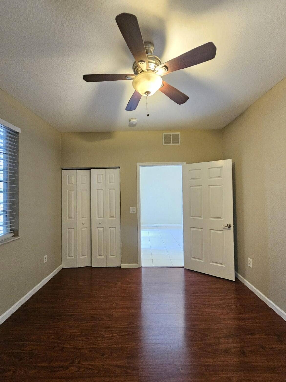1927 MARSH HARBOR Drive, Riviera Beach, Riviera Beach, FL 33404 20260903_142353_copy_1200x1600