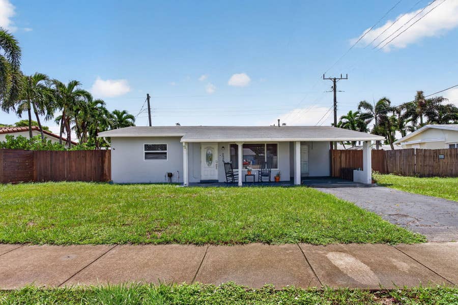 Property photo for 1520 NE 34TH Court, Pompano Beach, FL