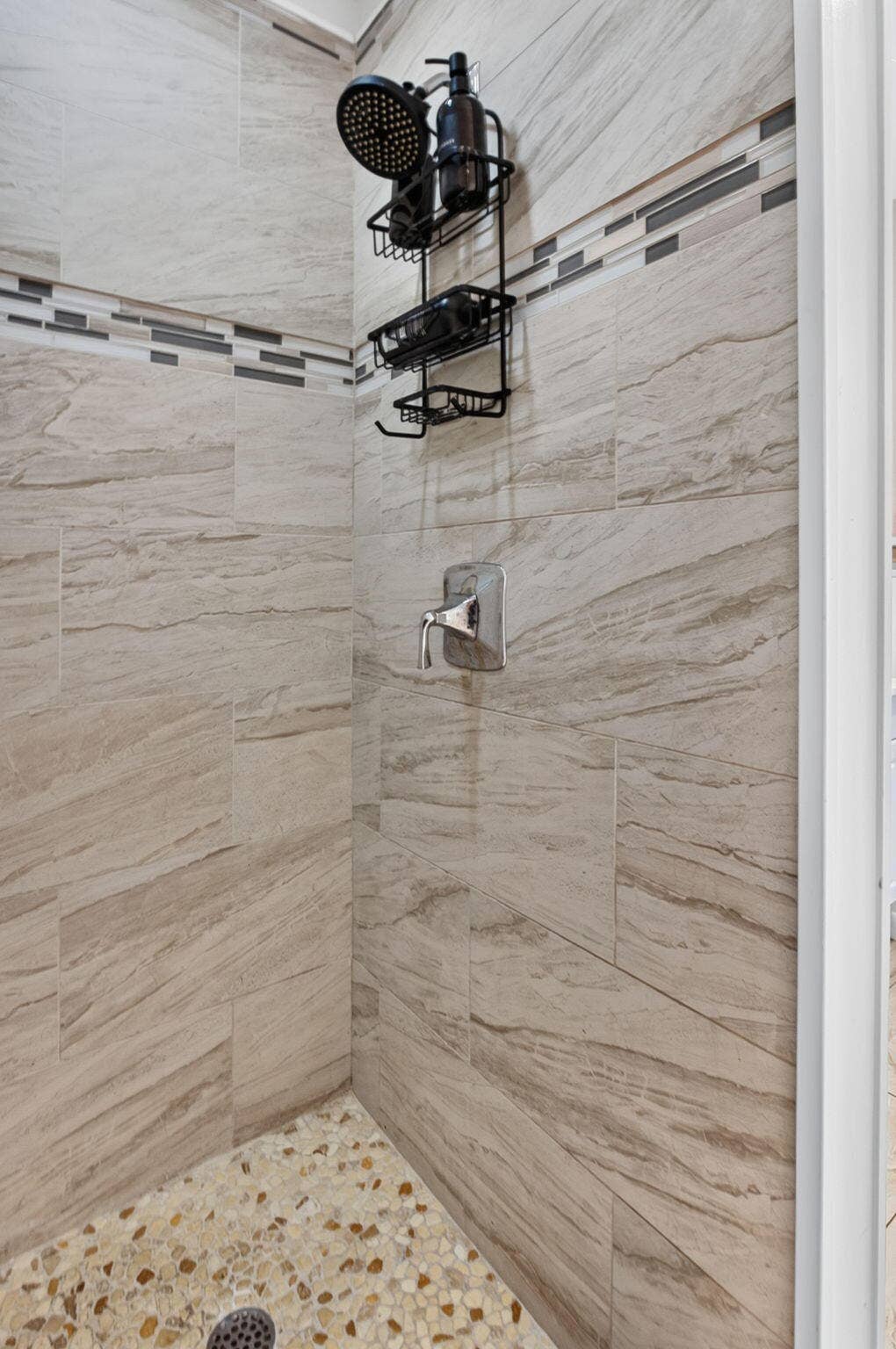 30-web-or-mls-1520-7549