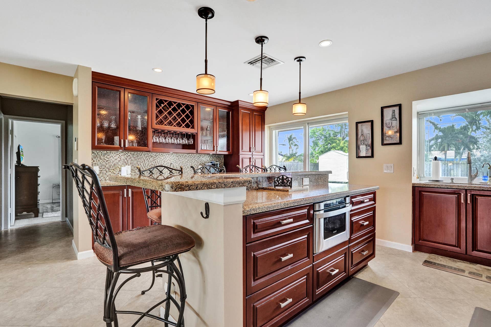 80 SE 10TH Street, Pompano Beach, FL 33060 DSC03296