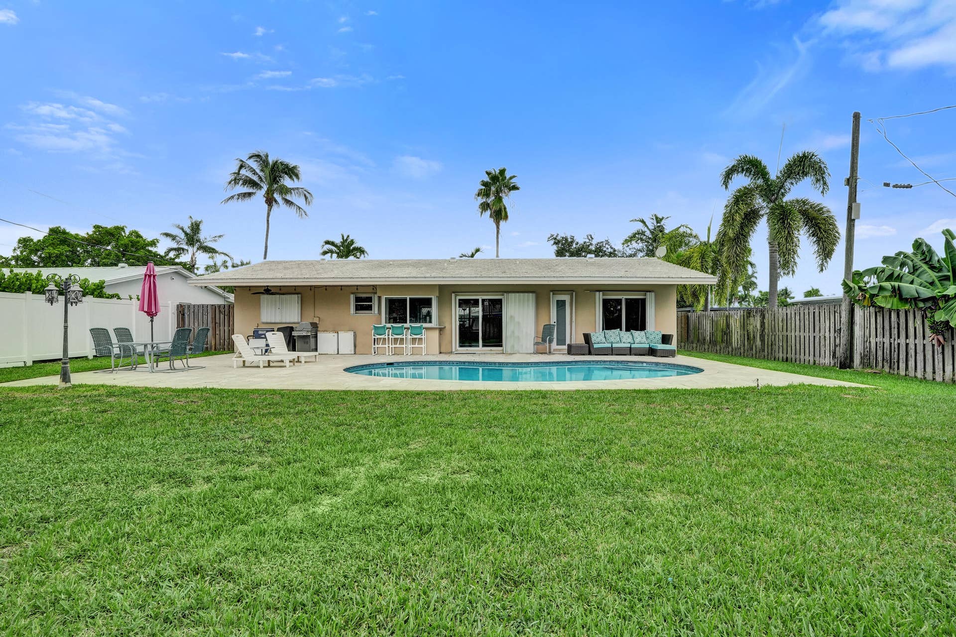 80 SE 10TH Street, Pompano Beach, FL 33060 DSC03338