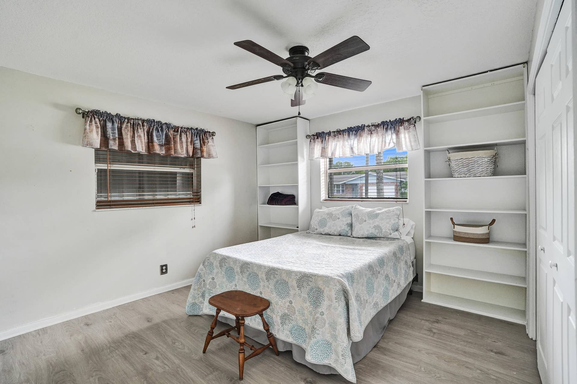 80 SE 10TH Street, Pompano Beach, FL 33060 DSC03317