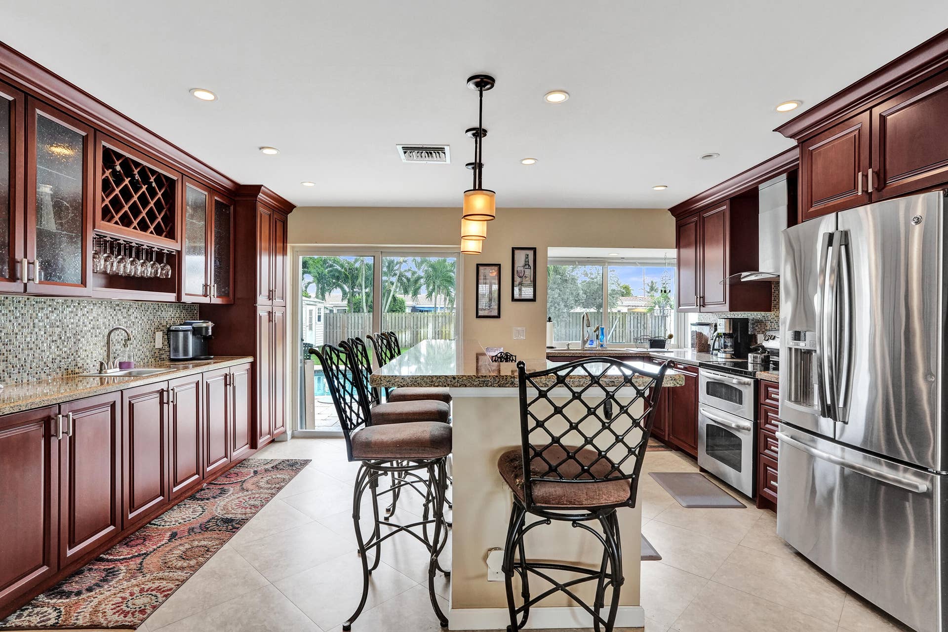 80 SE 10TH Street, Pompano Beach, FL 33060 DSC03287