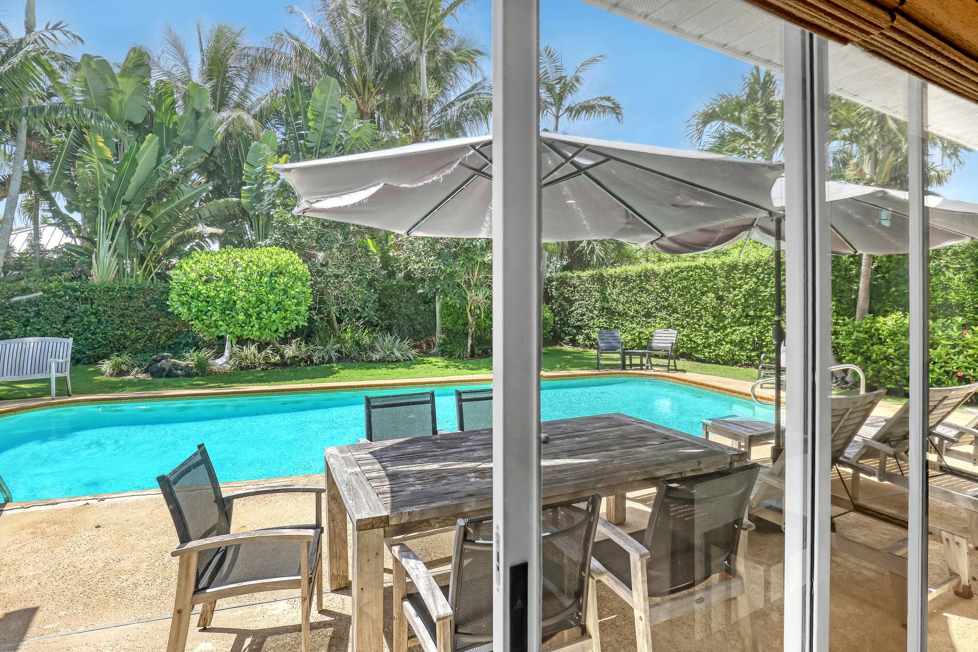 306 CASCADE Lane, Palm Beach Shores, FL 33404 306 Cascade (14)