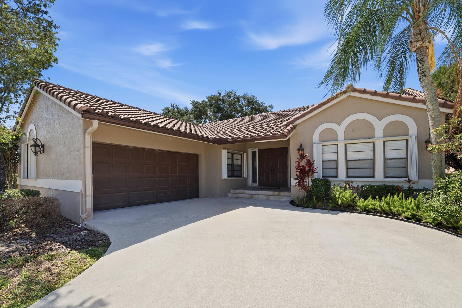 8555 Eagle Run Drive, Boca Raton, FL 33434 01_beyc6a99d25ec3aca