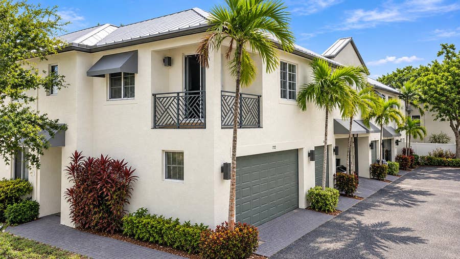 Property photo for 712 SE 2nd Street, Pompano Beach, FL