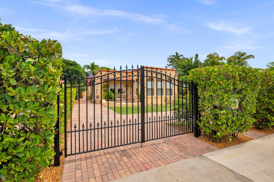 Property photo for 319 Plymouth Road, West Palm Beach, FL