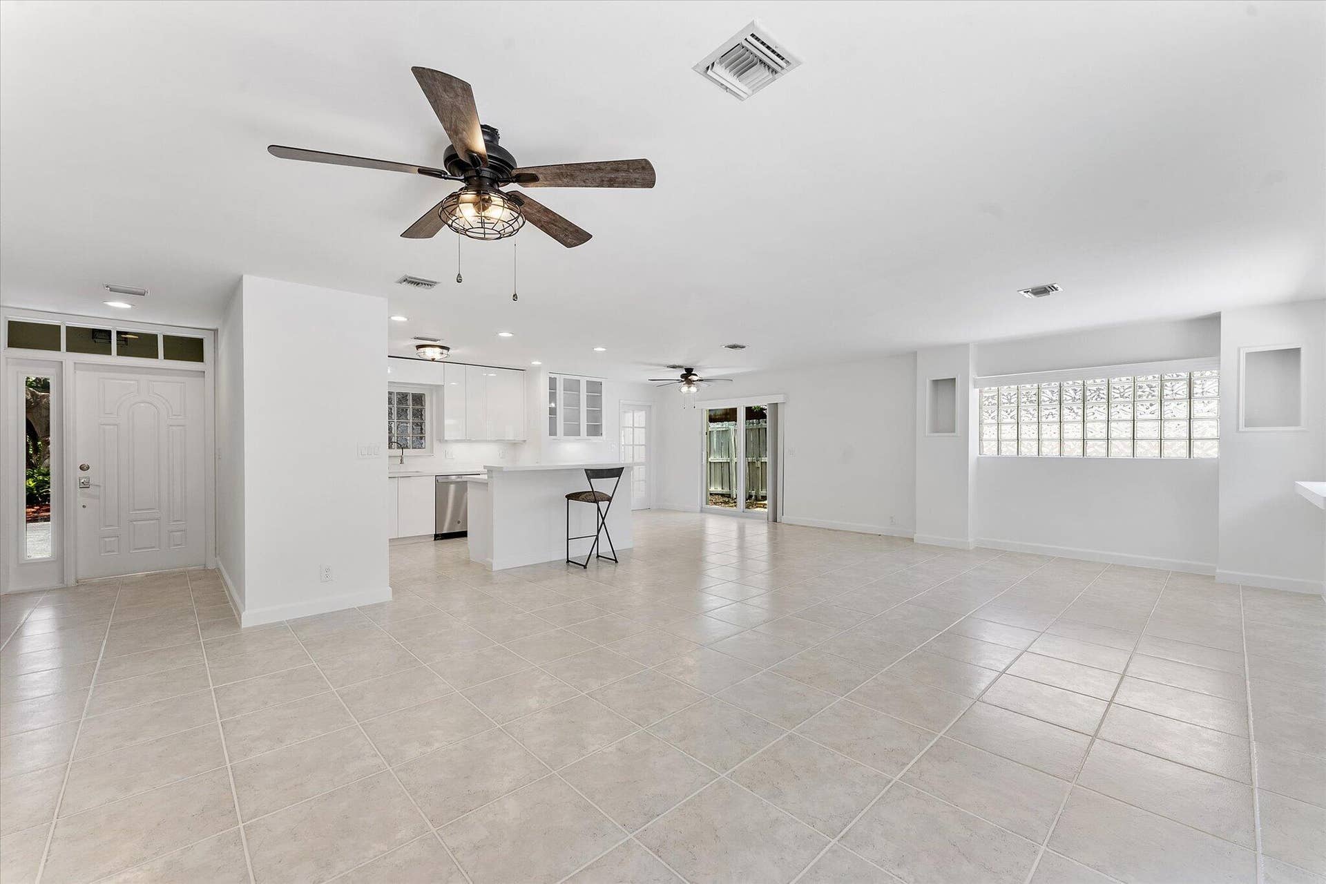 5200 NE 18TH Terrace, Fort Lauderdale, FL 33308 10-5200 NE 18th Terrace_010