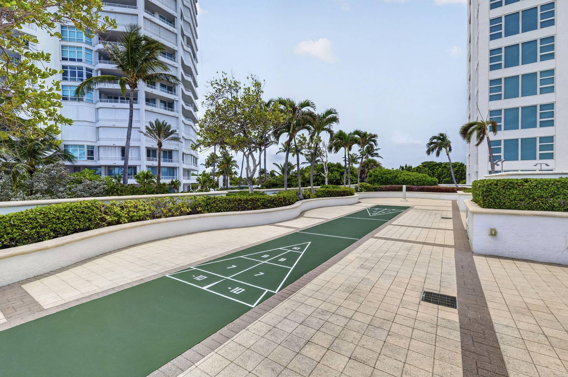 1620 S Ocean Boulevard, #Ph C, Pompano Beach, FL 33062 Bocci