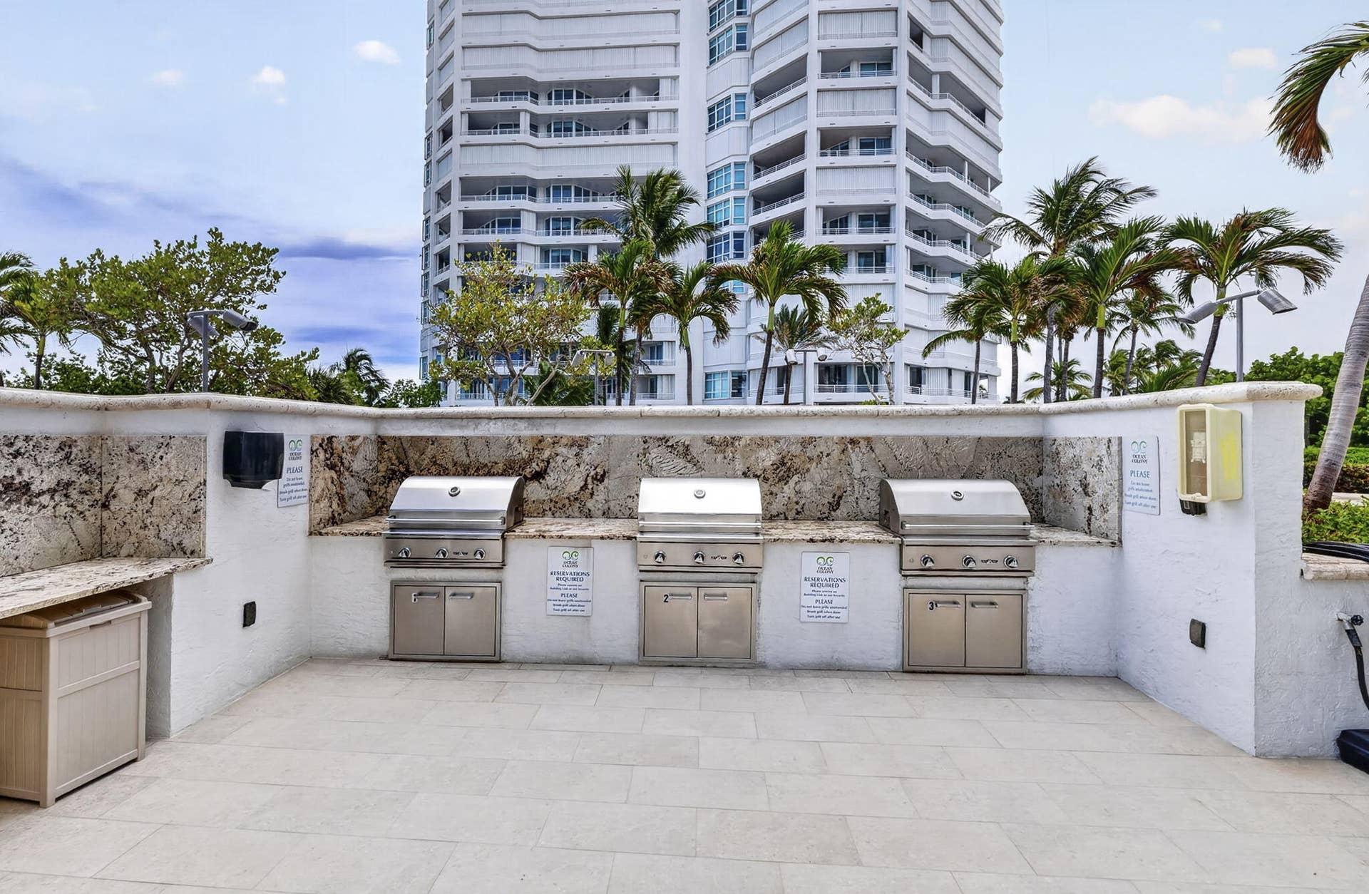 1620 S Ocean Boulevard, #Ph C, Pompano Beach, FL 33062 Bbq