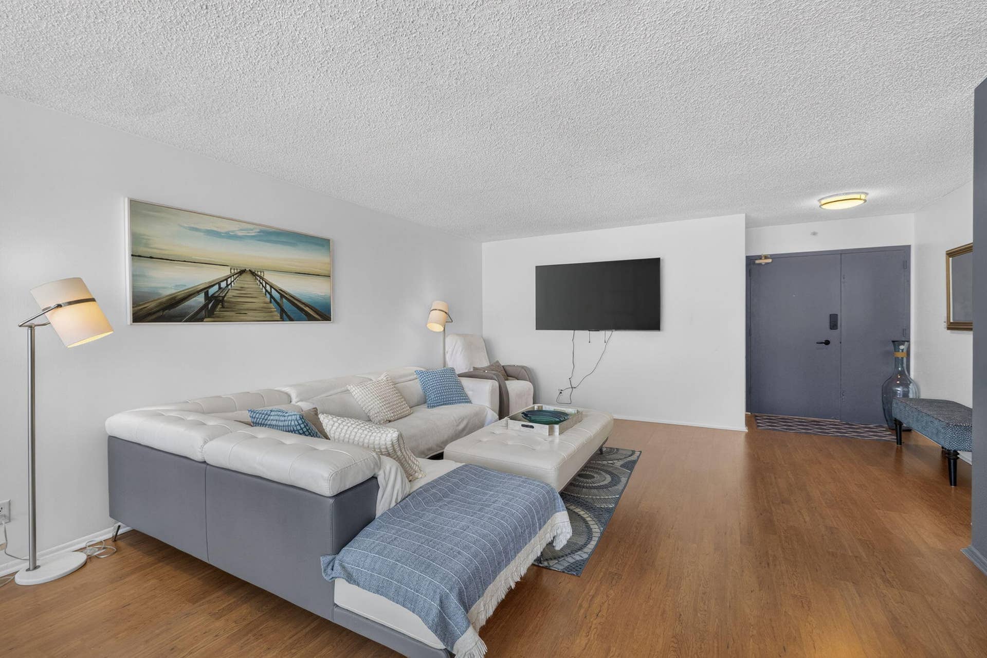 1620 S Ocean Boulevard, #Ph C, Pompano Beach, FL 33062 Lounge living