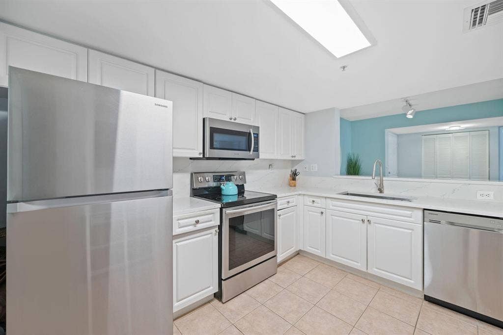520 SE 5TH Avenue, #2202, Fort Lauderdale, FL 33301 GetMedia-12.ashx