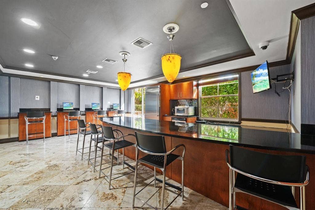 520 SE 5TH Avenue, #2202, Fort Lauderdale, FL 33301 GetMedia-40.ashx