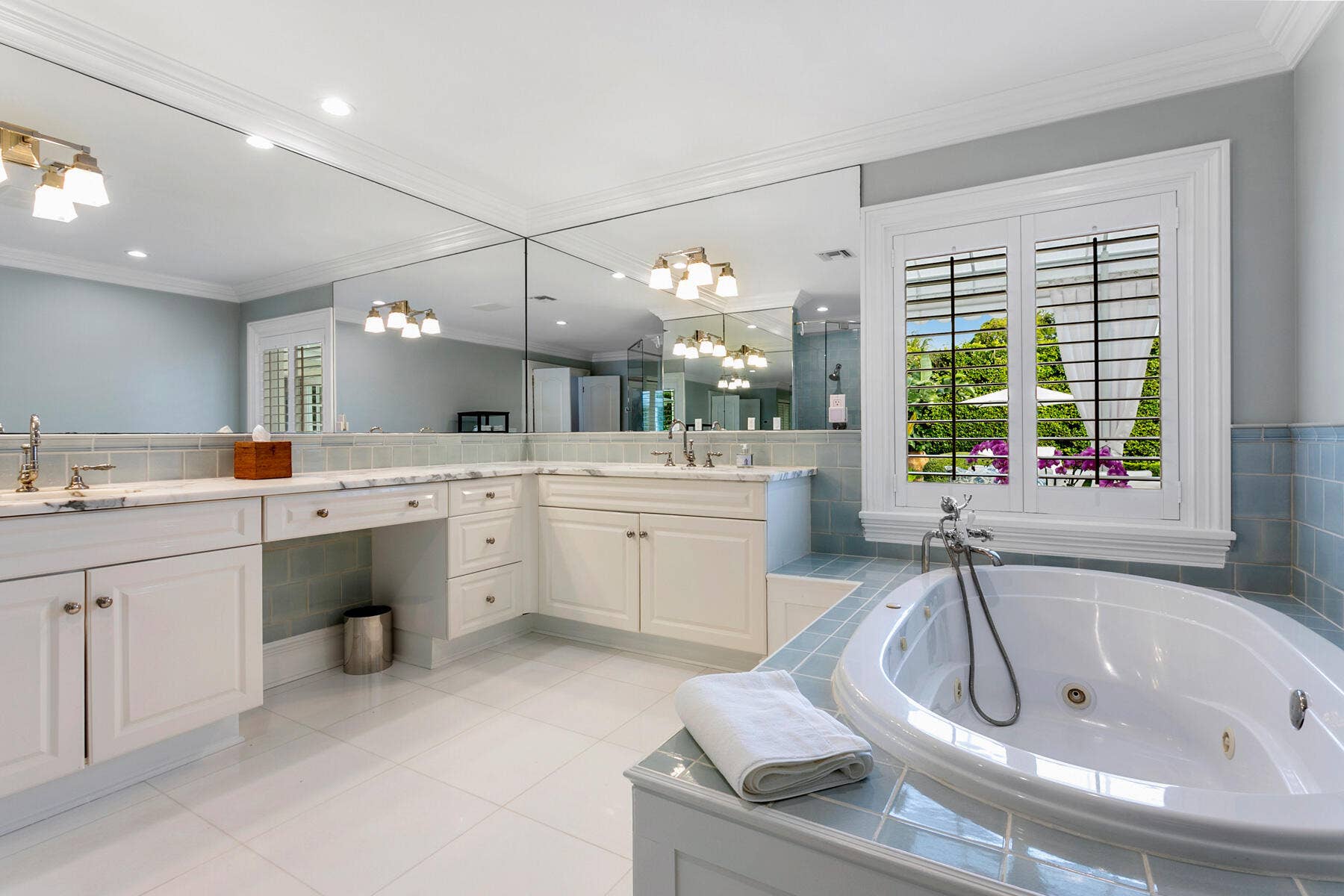 265 SANDPIPER Drive, Palm Beach, Palm Beach, FL 33480 265_Sandpiper_14_MLS