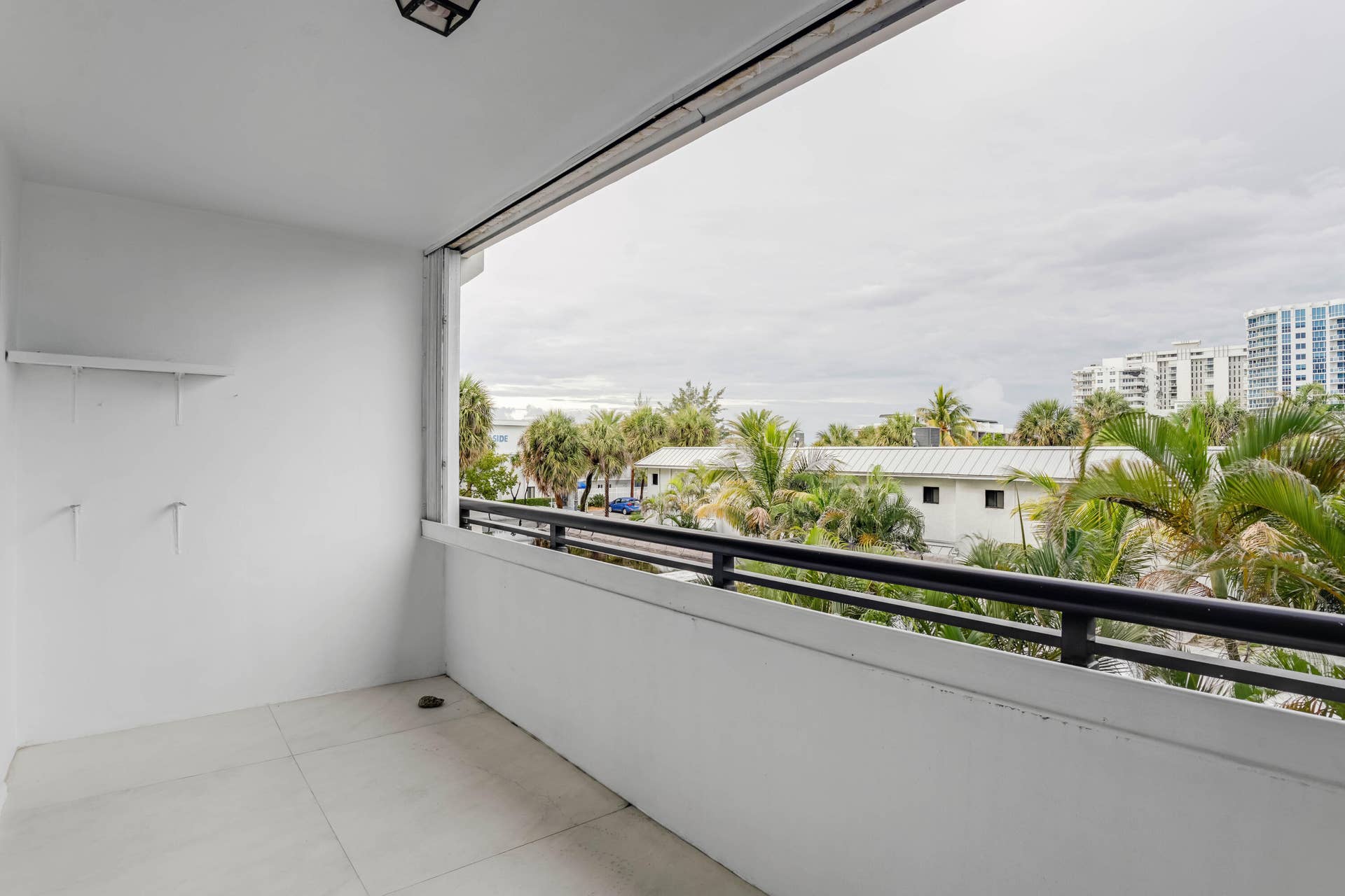 401 BRINY Avenue, #315, Pompano Beach, FL 33062 IMG_5451