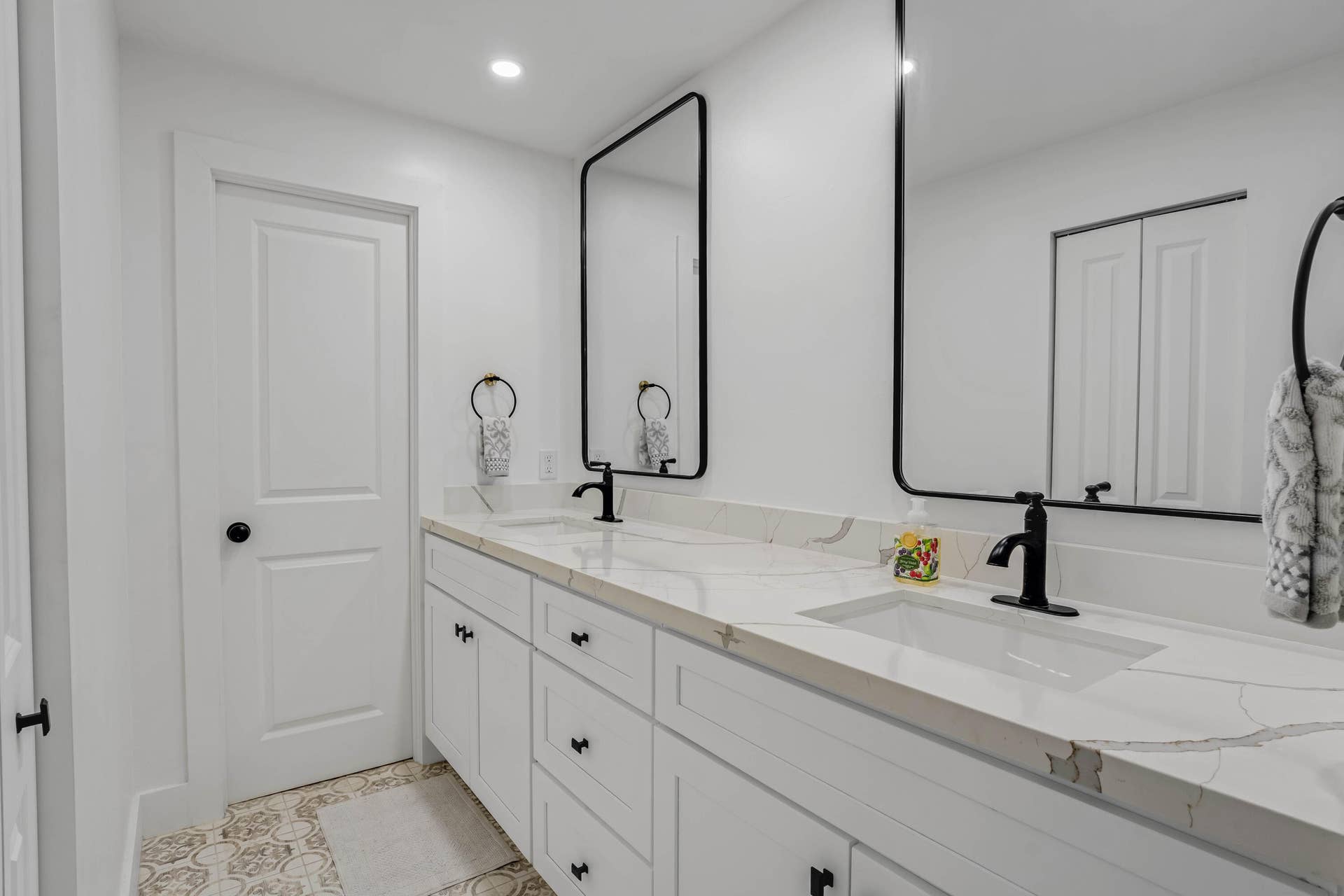 401 BRINY Avenue, #315, Pompano Beach, FL 33062 IMG_5455