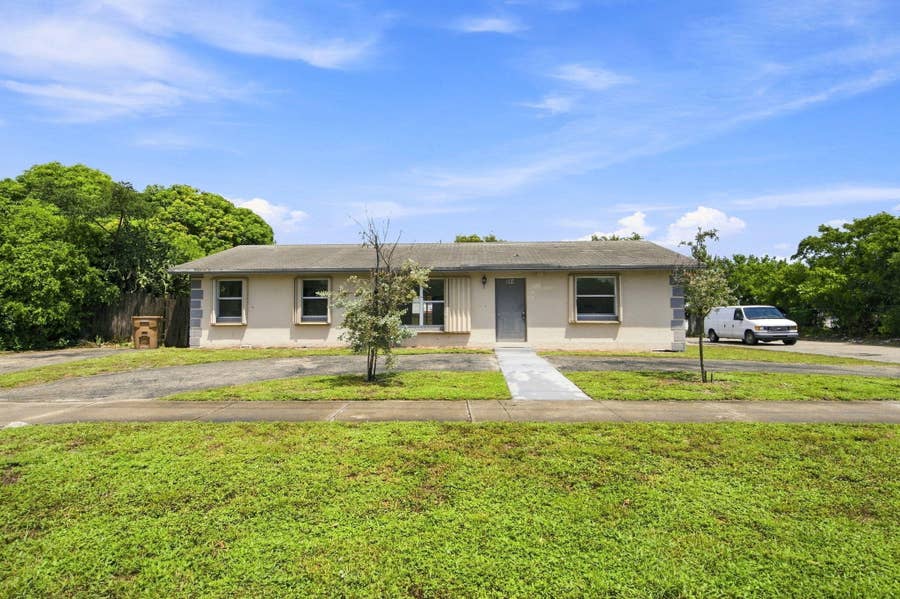 Property photo for 399 SW 14TH Street, Deerfield Beach, FL