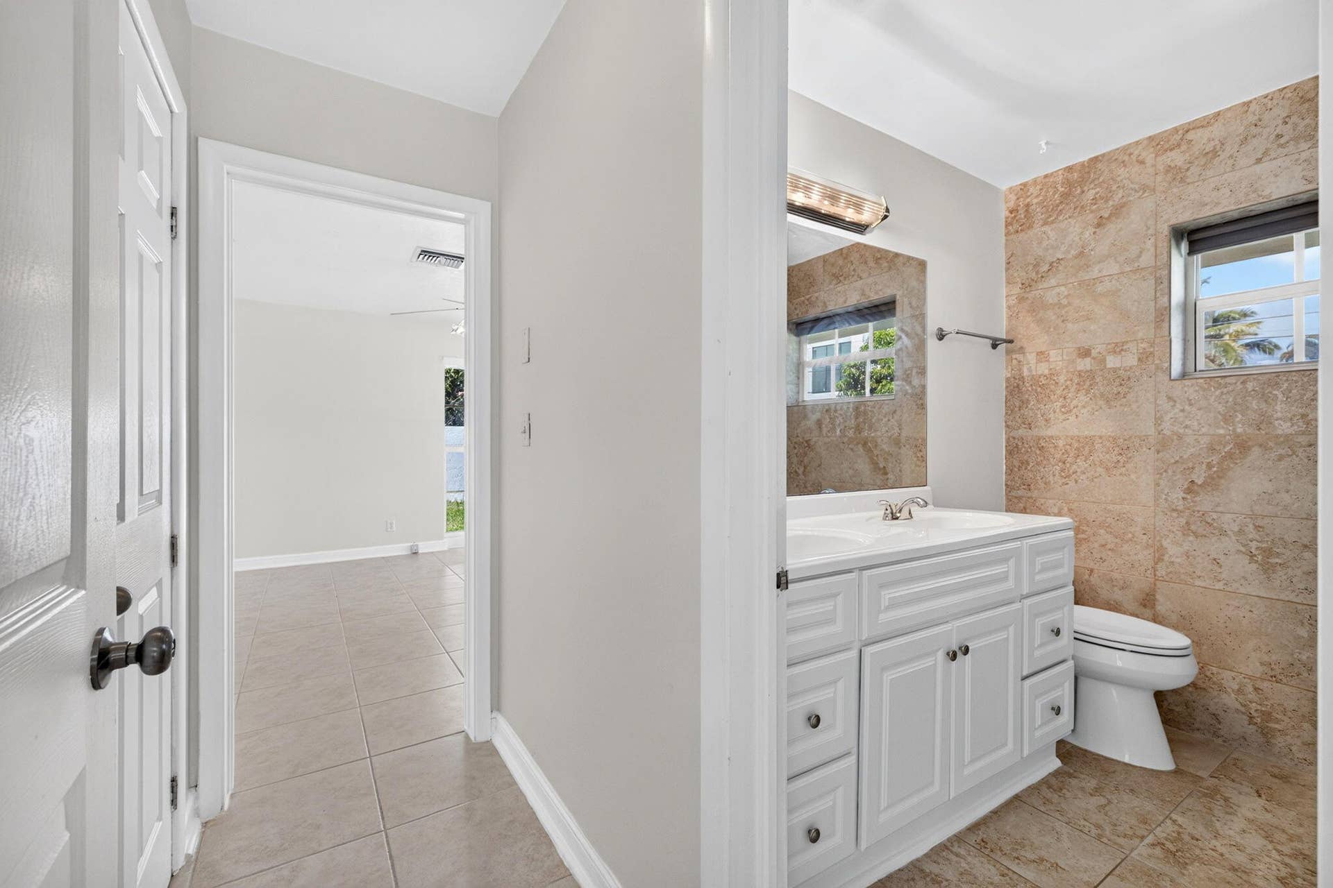 1345 E Terra Mar Drive, Pompano Beach, FL 33062 34-web-or-mls-699A8346