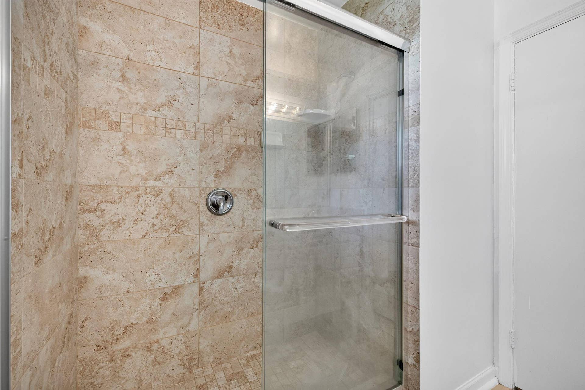 1345 E Terra Mar Drive, Pompano Beach, FL 33062 39-web-or-mls-699A8411