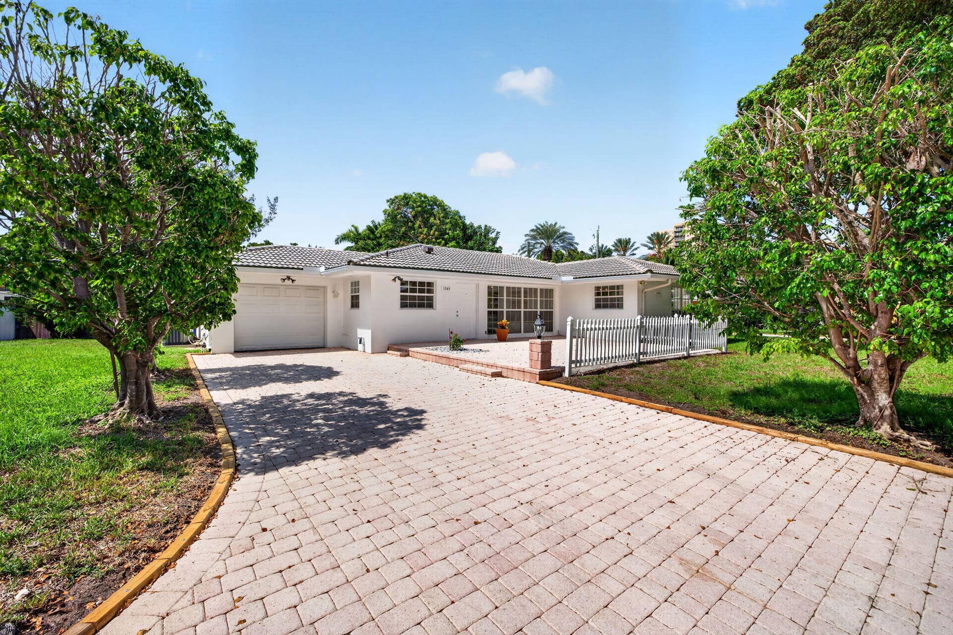 1345 E Terra Mar Drive, Pompano Beach, FL 33062 1-web-or-mls-699A7991