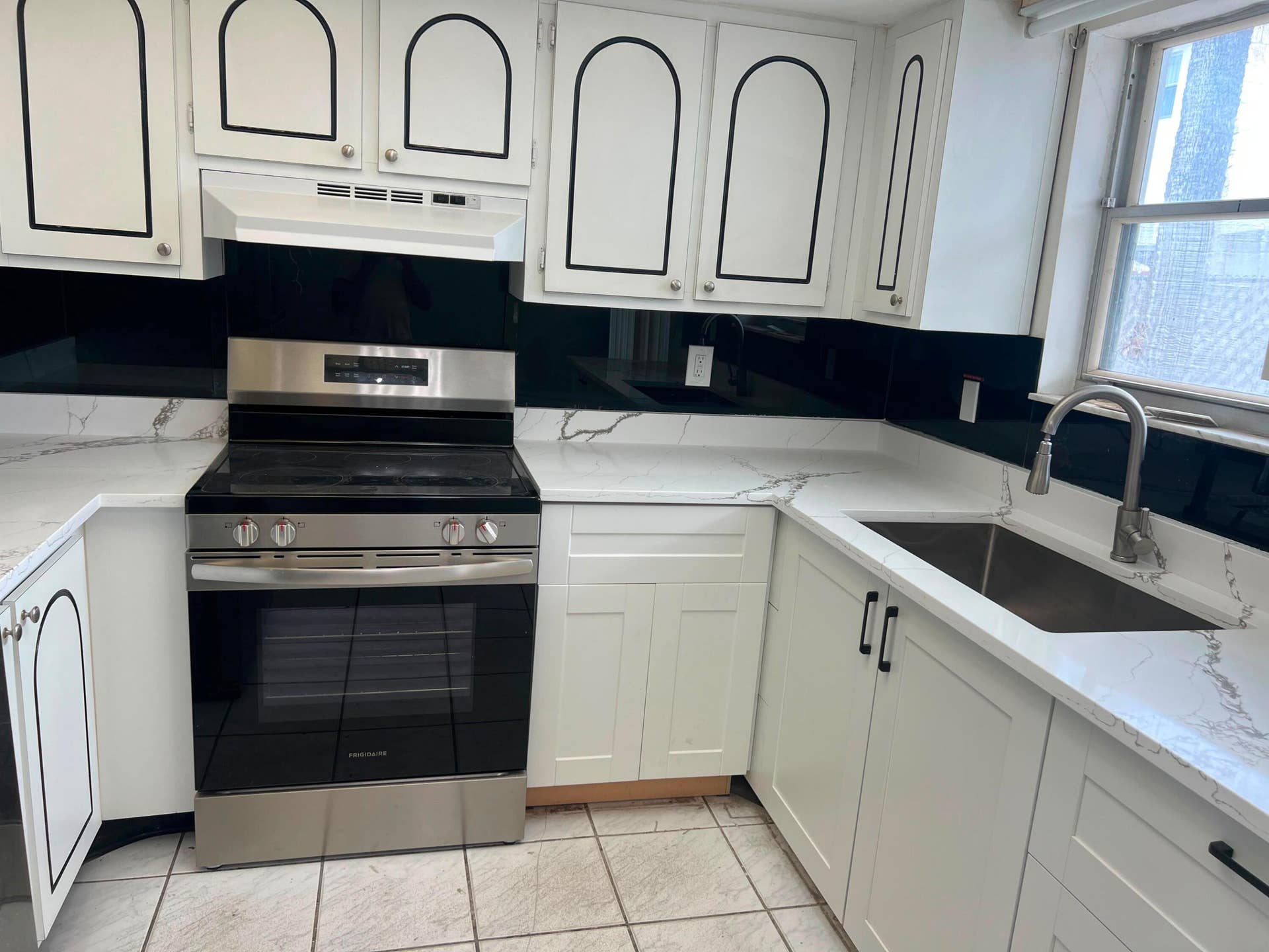 320 SW 1ST Street, #D-2, Pompano Beach, FL 33060 f48b4446-c06a-4825-a26d-4a6a1ab0ad05