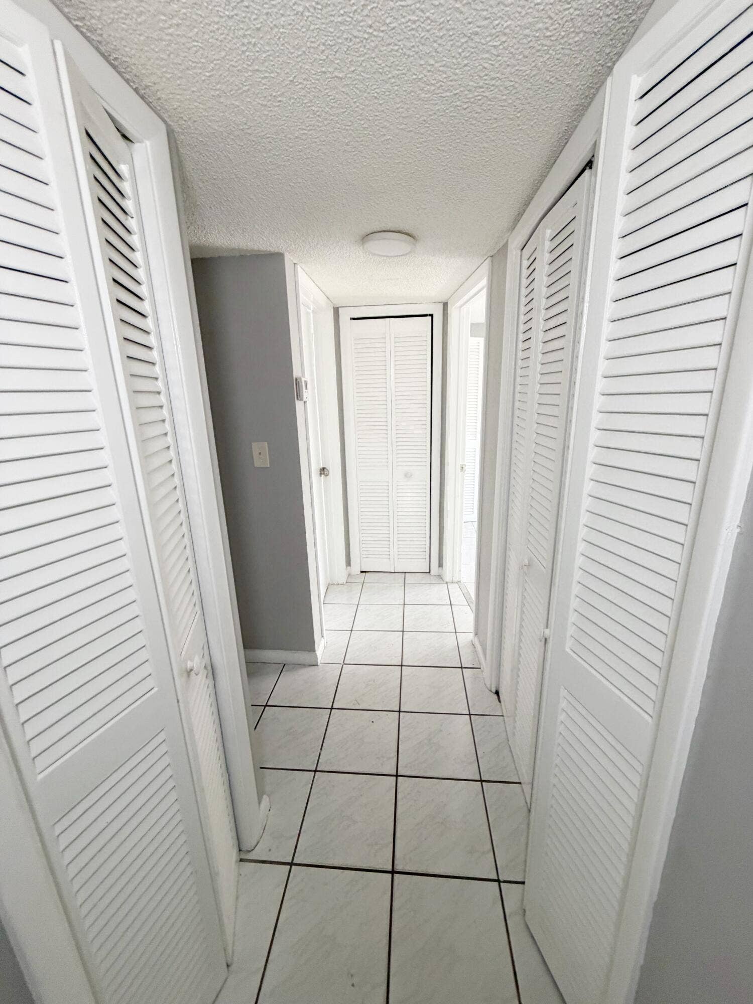 320 SW 1ST Street, #D-2, Pompano Beach, FL 33060 IMG_5385