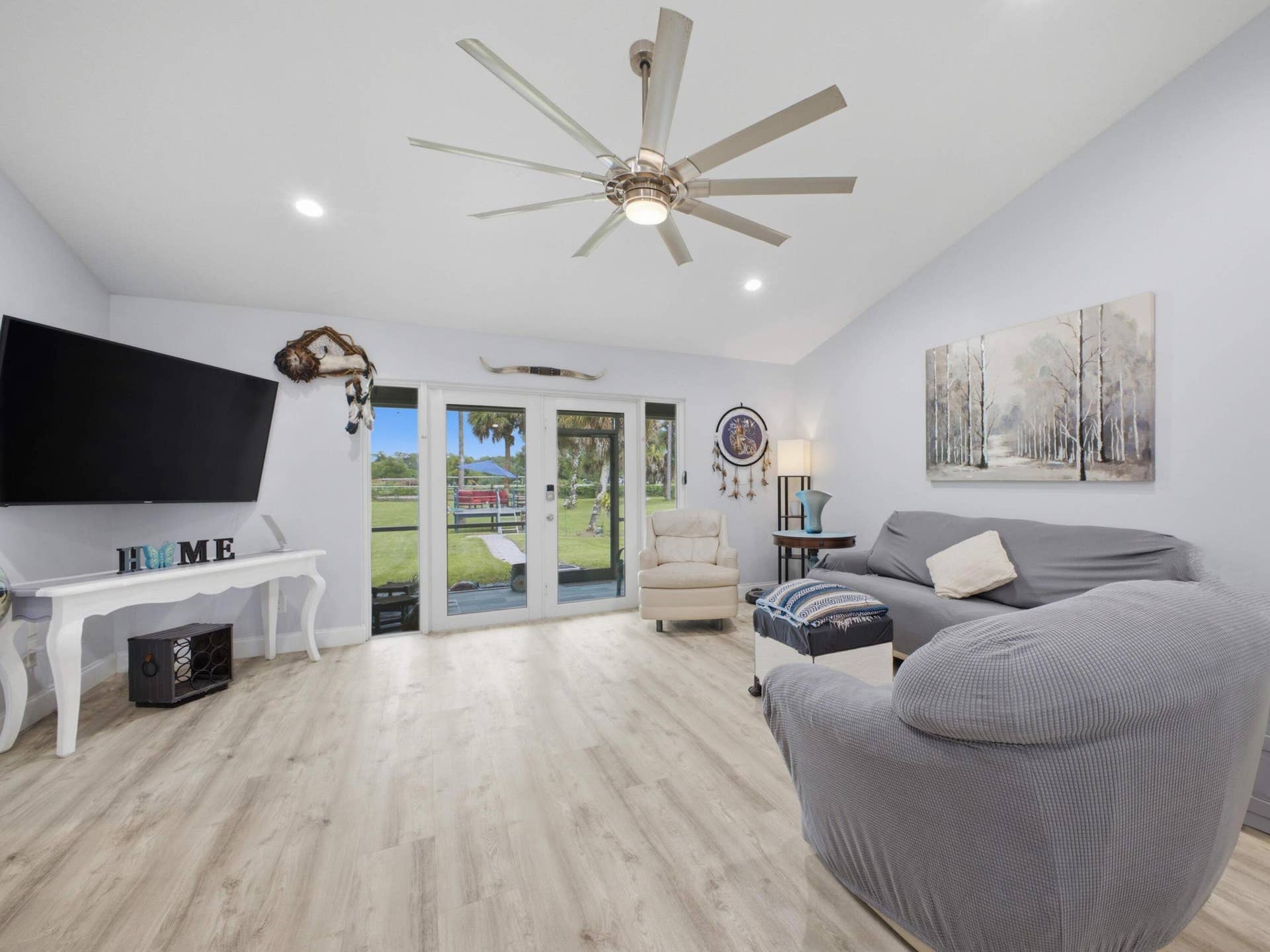 14171 BIDDEX Road, Loxahatchee Groves, FL 33470 Living