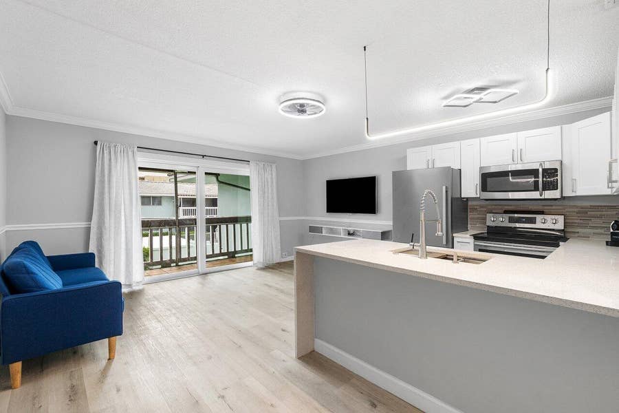 Property photo for 322 N FEDERAL Highway, #223, Deerfield Beach, FL