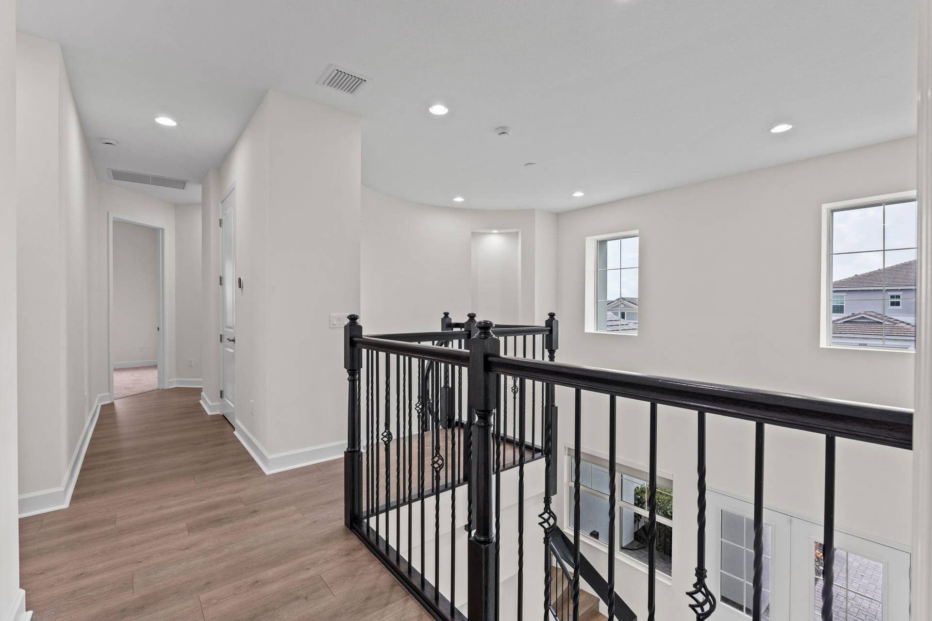 31-web-or-mls-A7406910