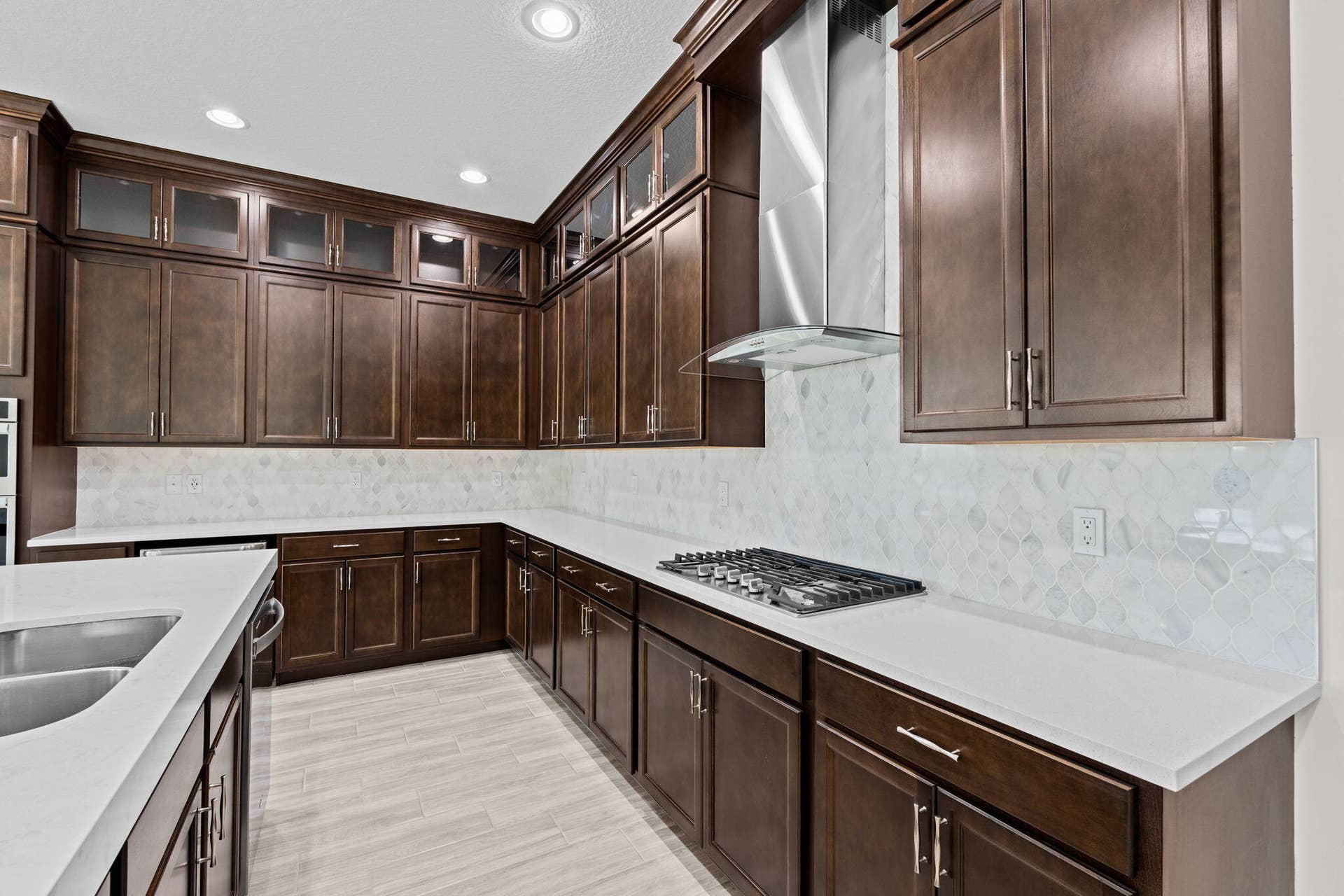 27-web-or-mls-A7406886