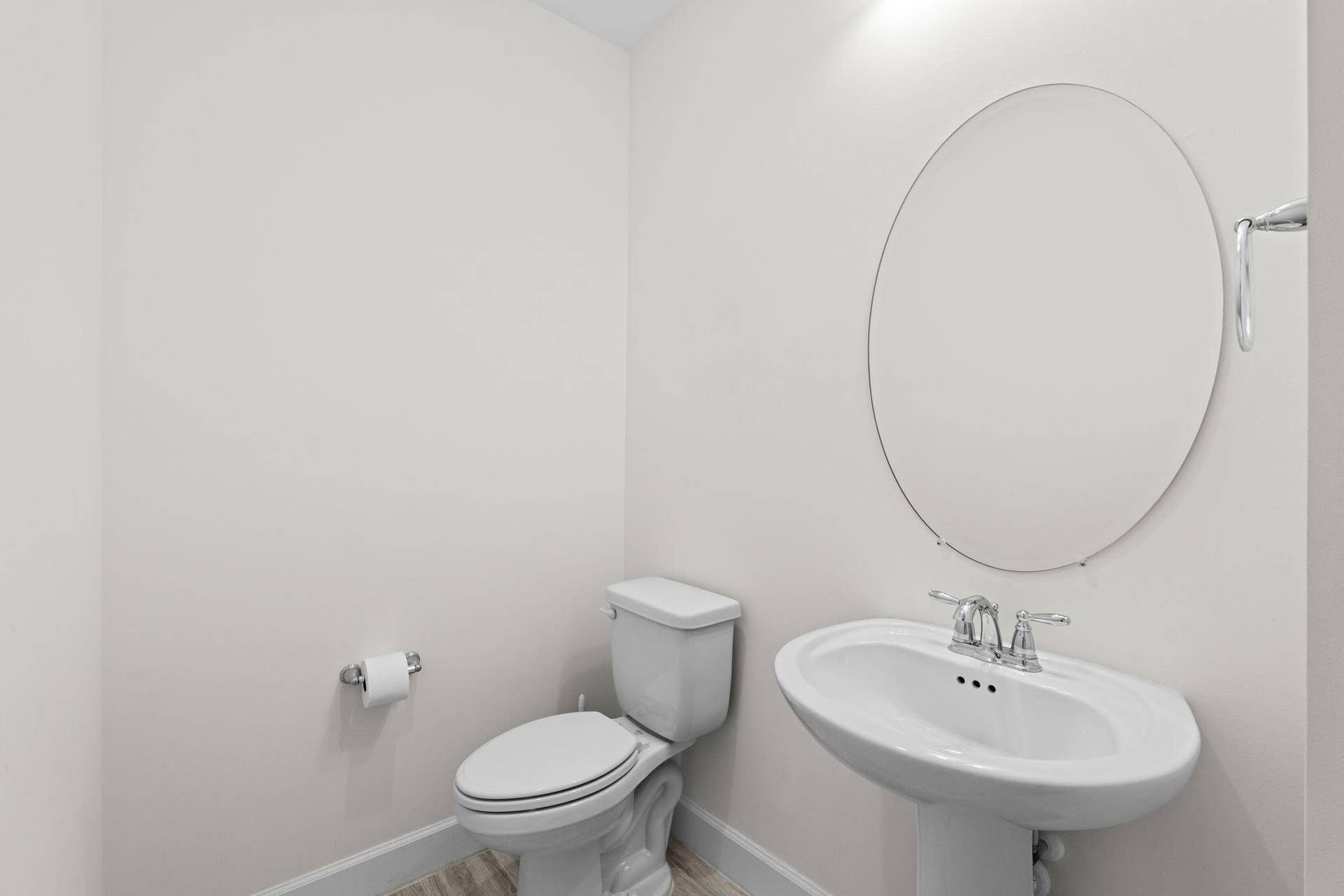 8-web-or-mls-A7406808